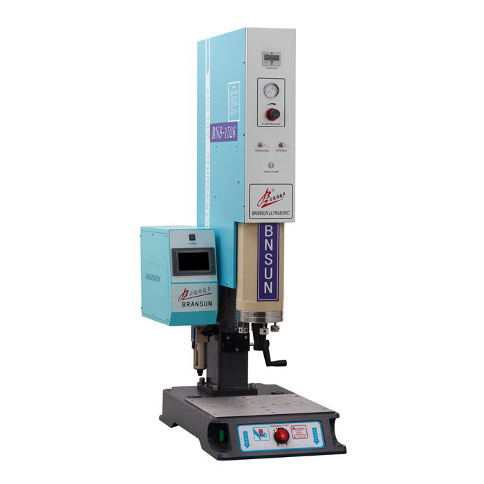 15KHZ 2600W 自動追頻 超聲波塑焊機(標準一體型機架)